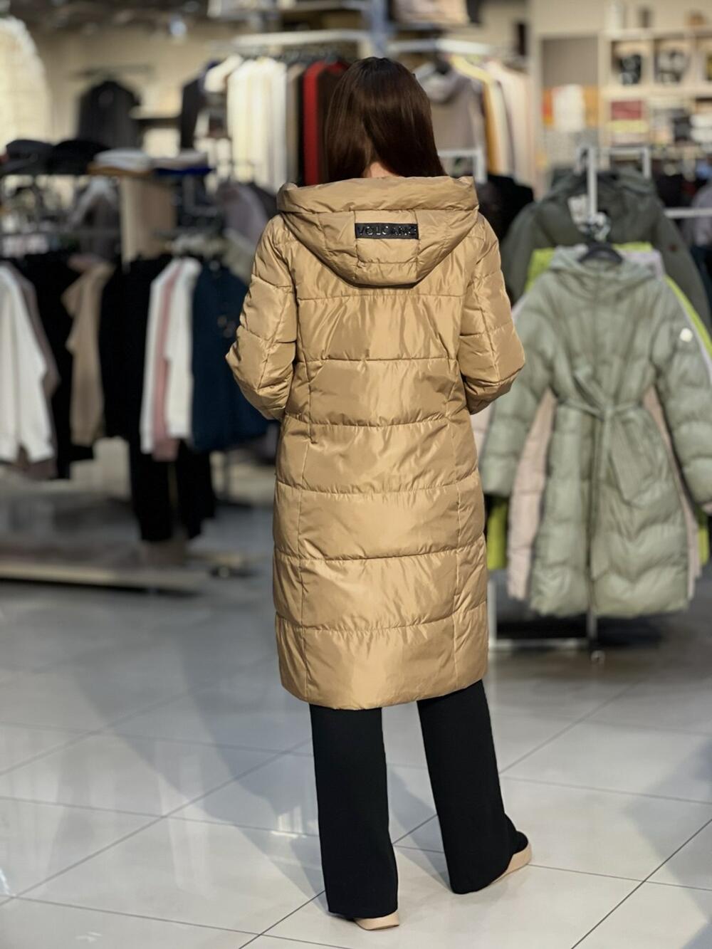 Пальто LM J-MONACO довге стьобане з капюшоном пісок, S