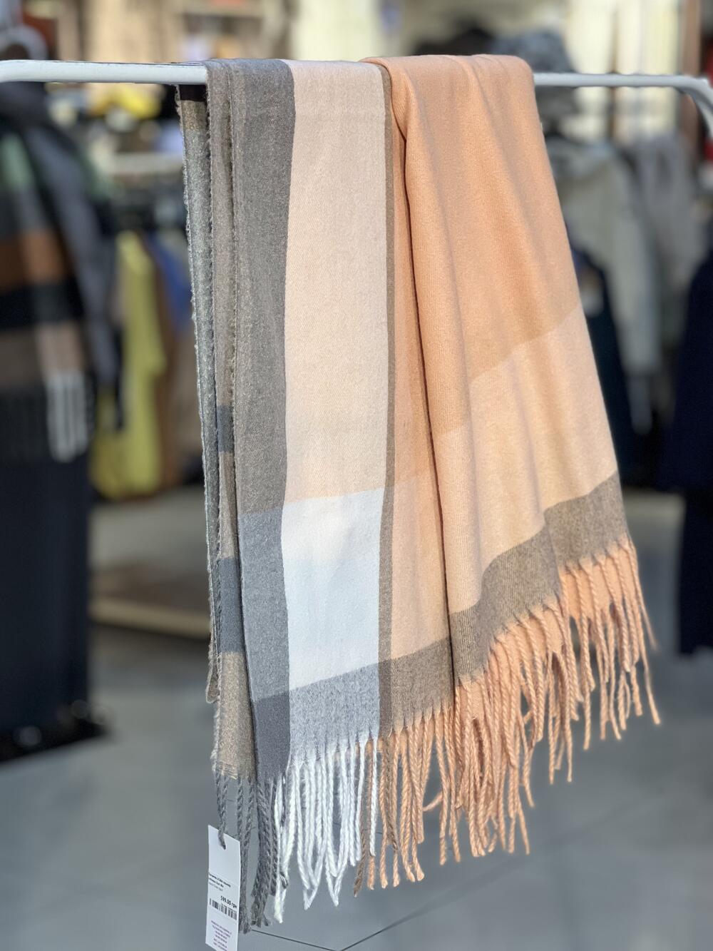 Палантин АГАВА кашемір клітинка персик білий сірий