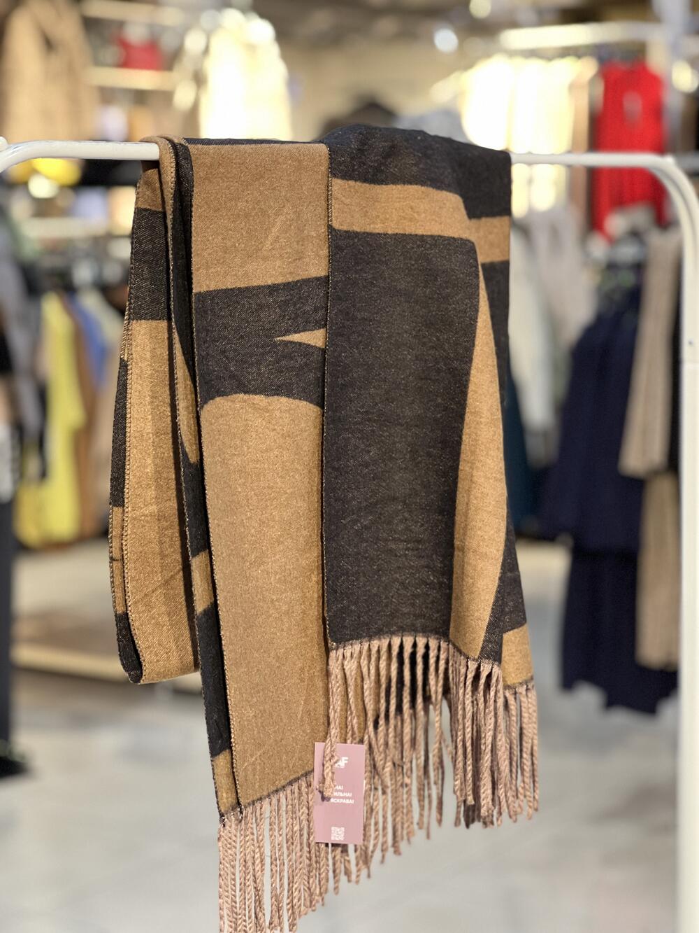 Палантин БРЕНДА кашемір тонкий чорно-бежевий