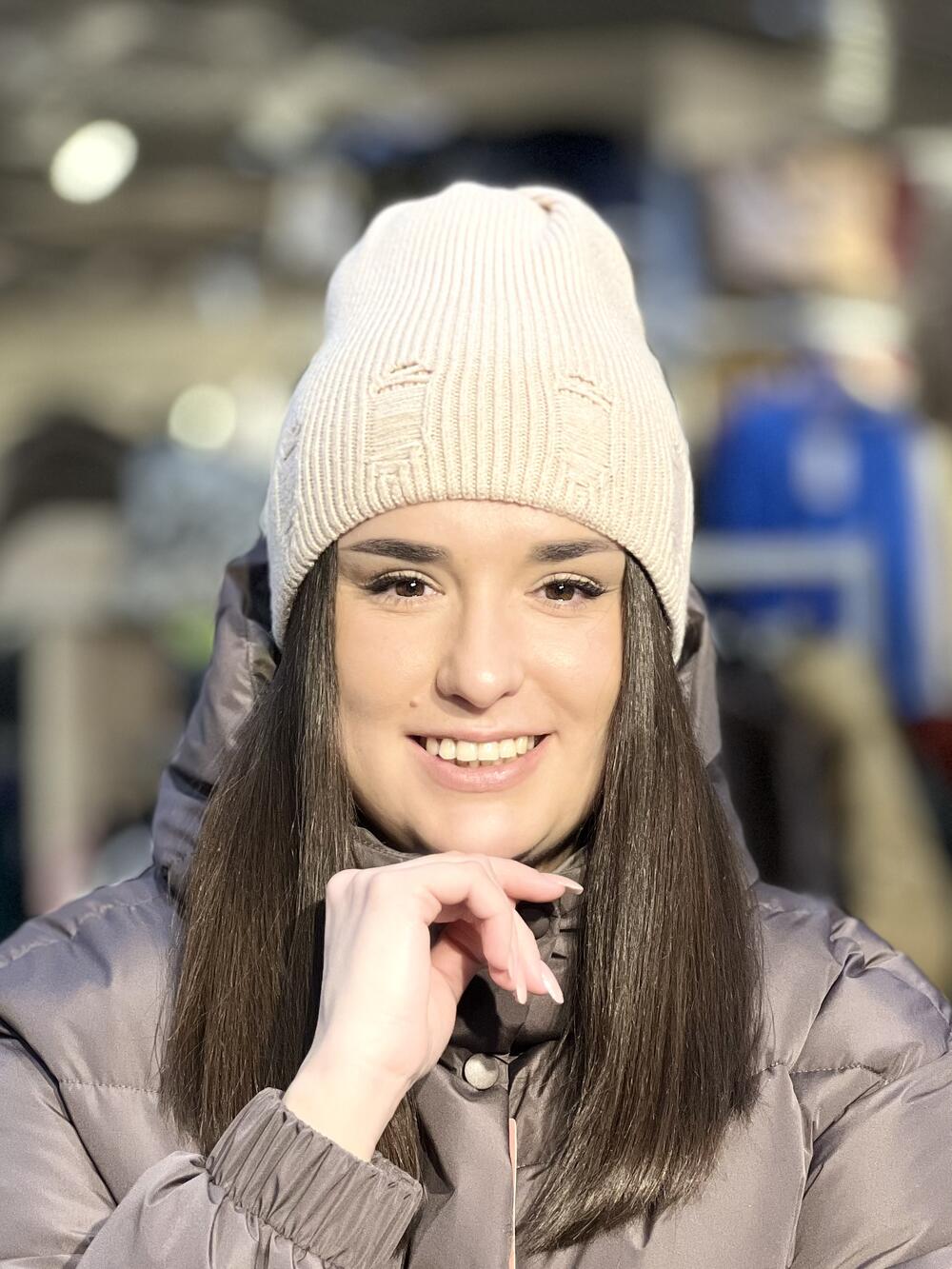 Шапка Malisa ХАЙП дірки св.бежевий