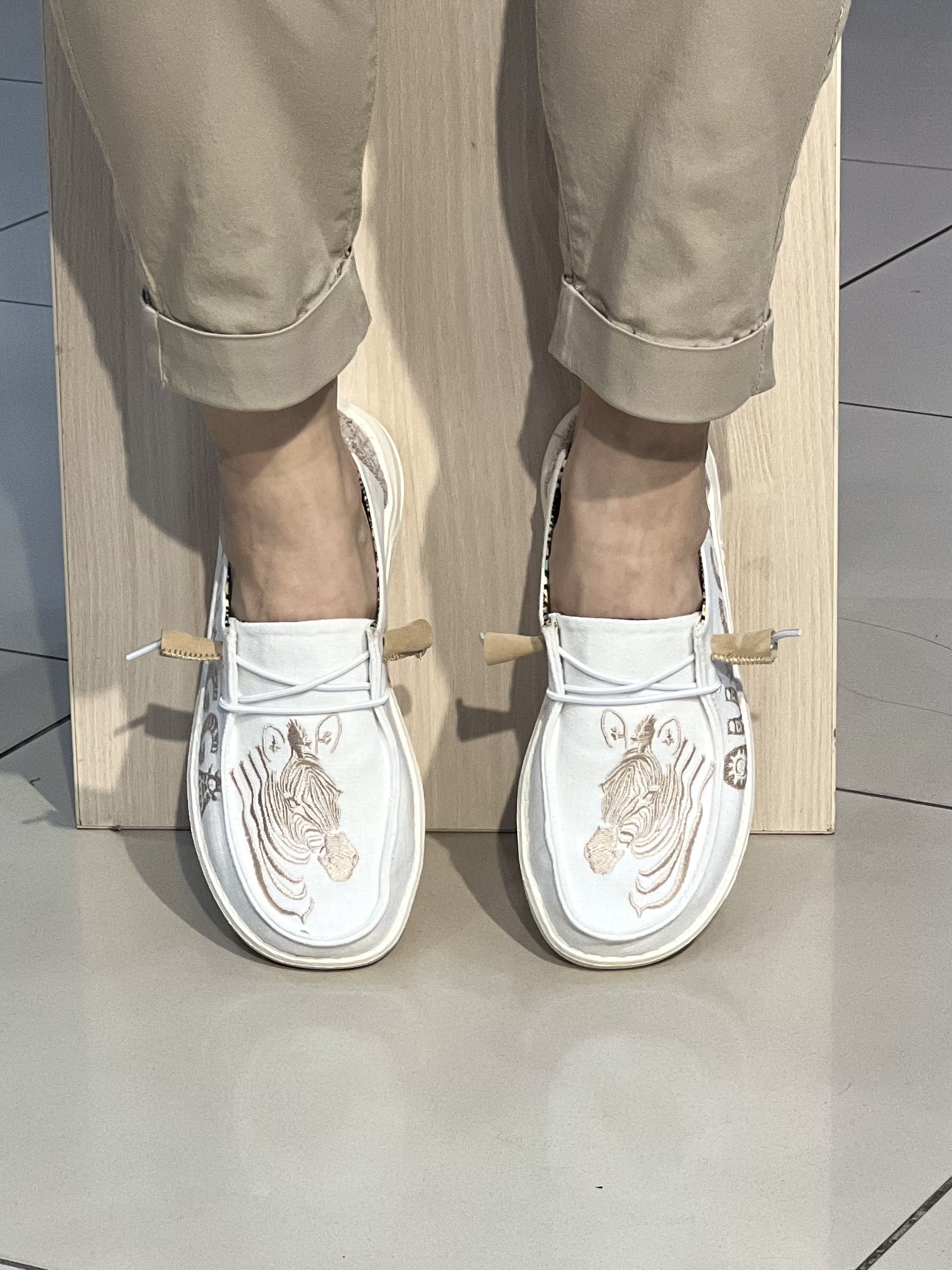 Мокасини жіночі 30-47 BORA ZEBRA MILK текстиль вишивка зебра молочний, 41