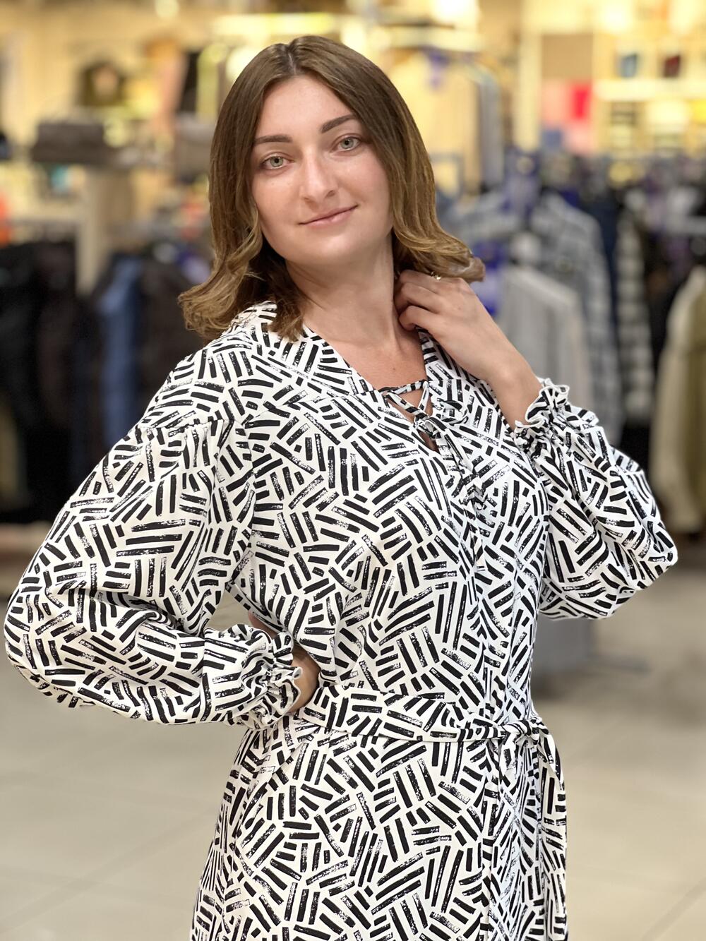 Сукня LP 7162-1 д/р принт софт біло-чорний, 40-46