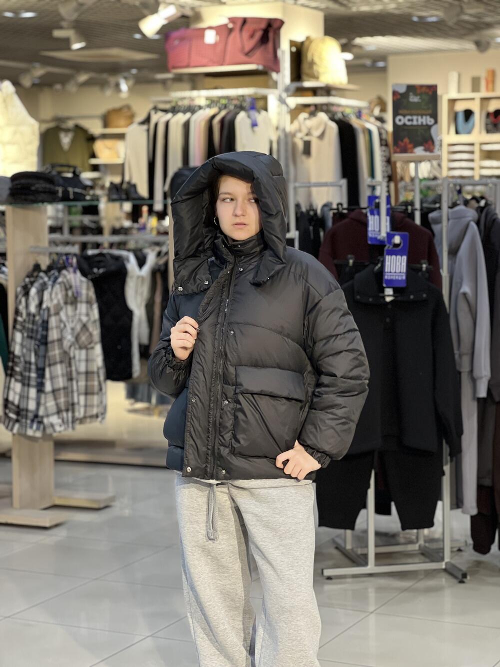 Куртка LP Ніка пуховик з кишенями чорний, 50