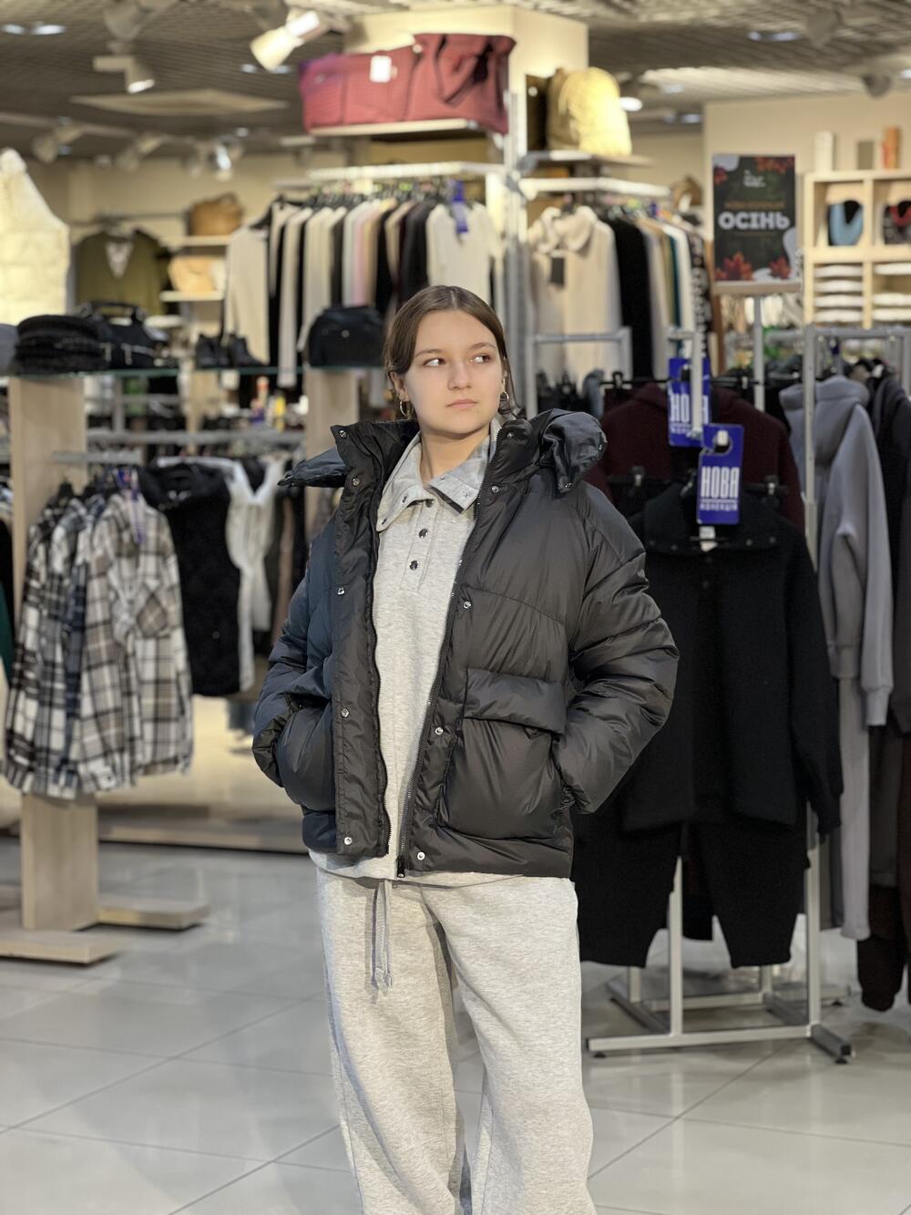 Куртка LP Ніка пуховик з кишенями чорний, 50