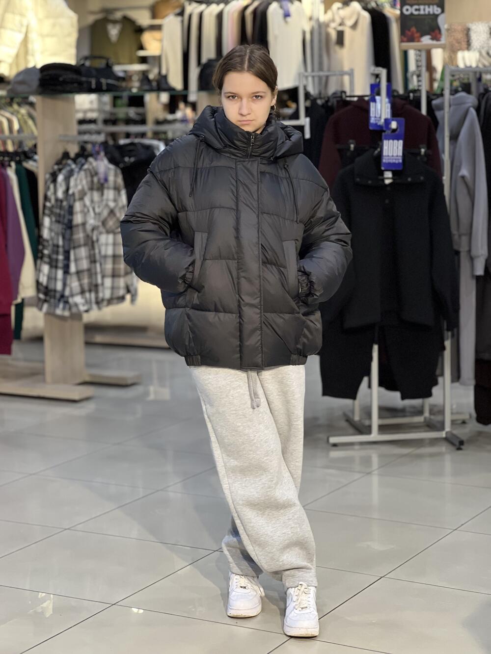 Куртка LP Аннет пуховик подовжений чорний, 44