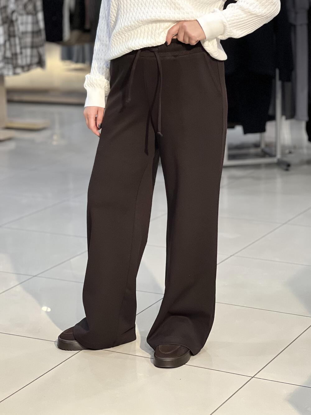 Брюки LP 241039 широкі на резинці щильний рубчик т.шоколад, M