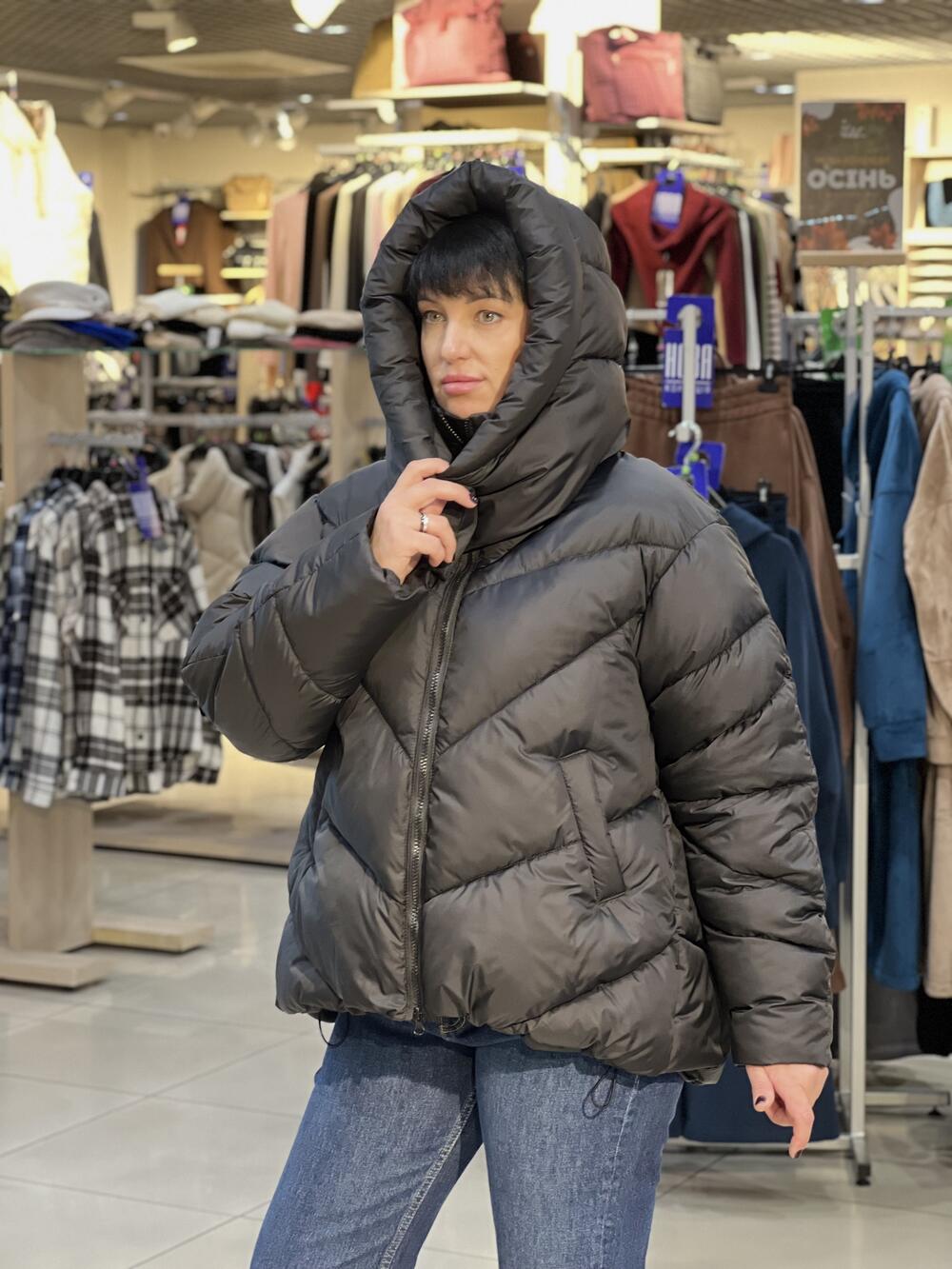 Куртка LP 080101 пуховик з капюшоном чорний, S