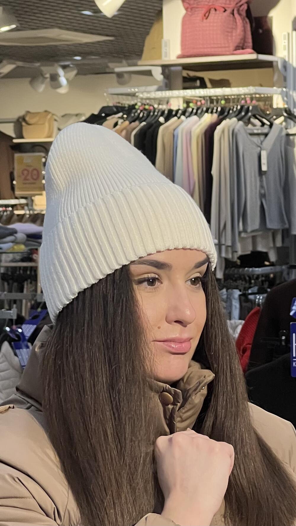 Шапка біні кашемір базова молочний