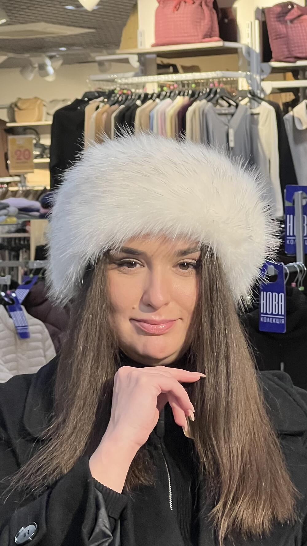 Пов'язка ЛАВЕРНА з штучного хутра білий/чорний