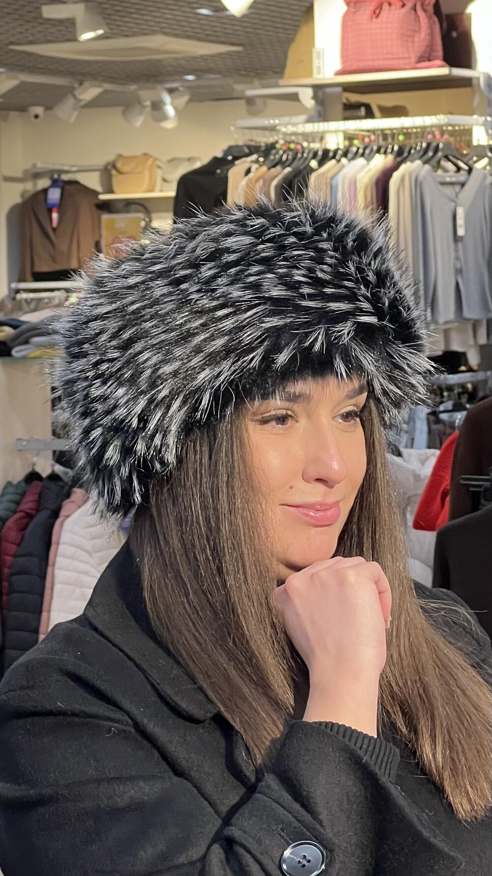 Пов'язка ЛАВЕРНА з штучного хутра чорний/білий