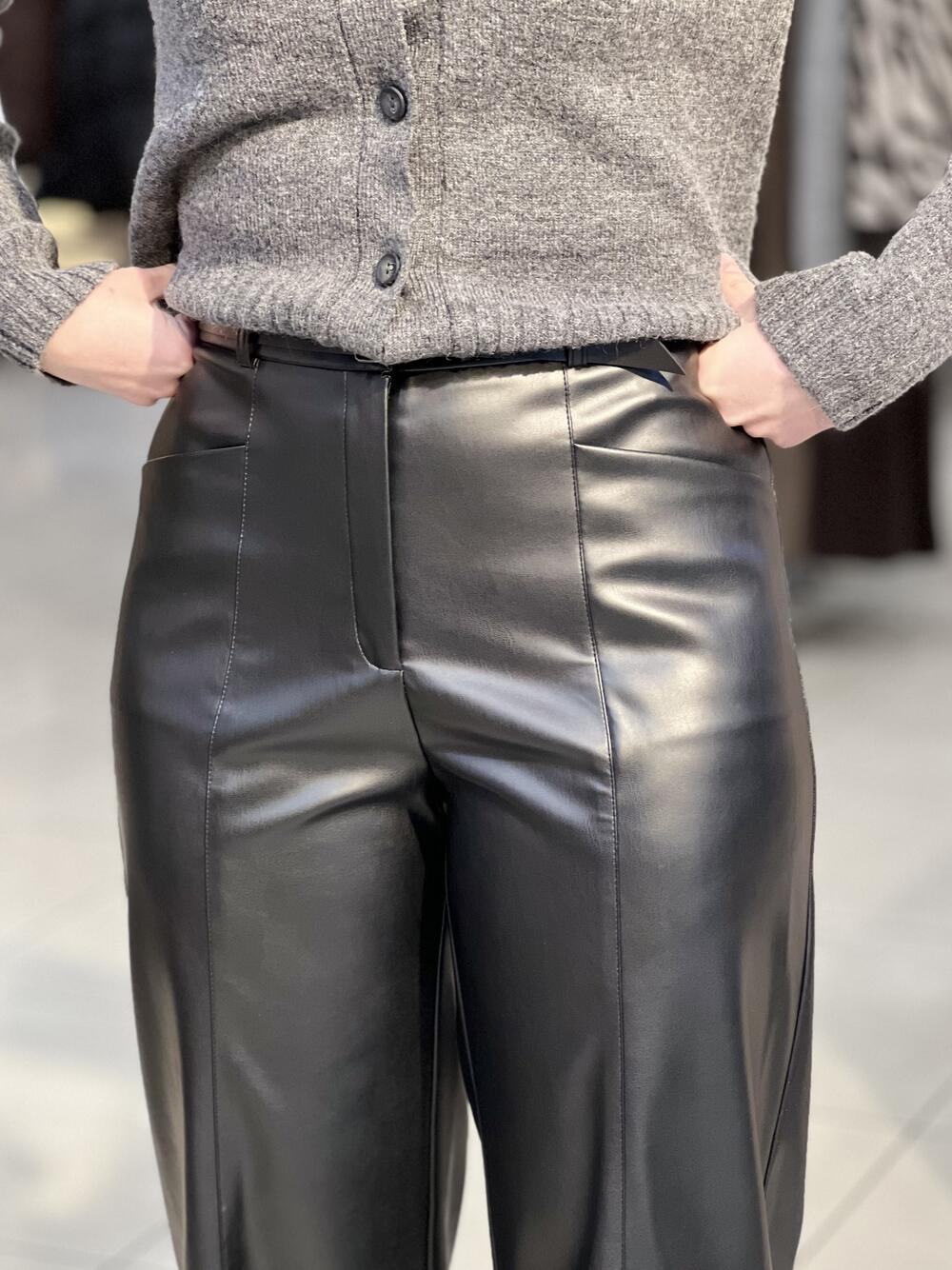 Брюки LP 9118 екошкіра прямого крою чорний, 38-44