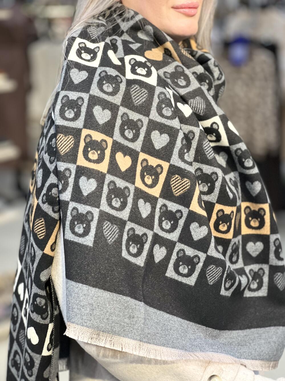 Палантин ВЕДМЕДИКИ_СЕРЦЯ кашемір тонкий т.сірий/чорний/молоко/бежевий