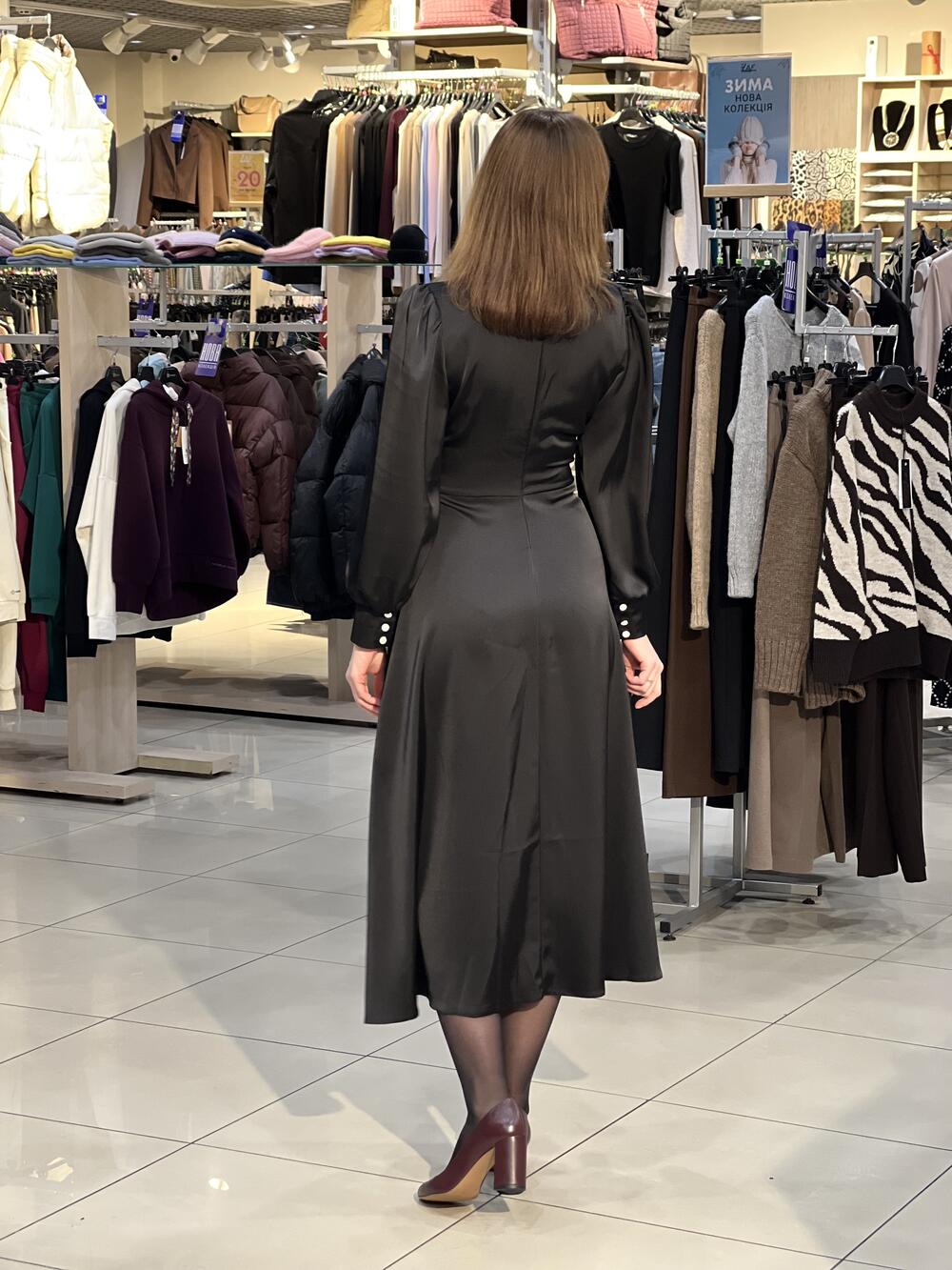 Сукня LP 1039 д/р довга шовк чорний, 42-48