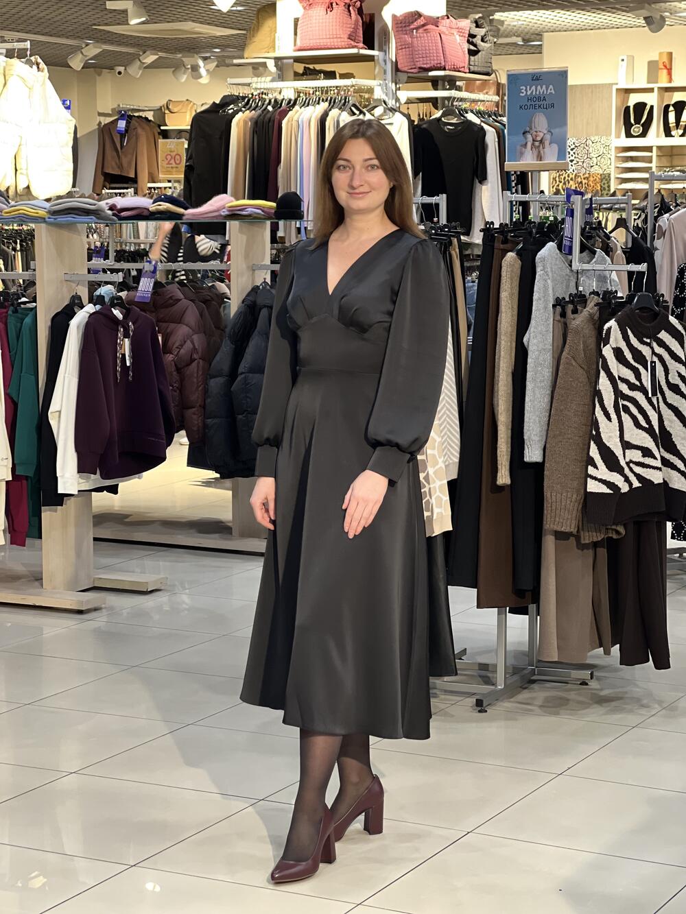 Сукня LP 1039 д/р довга шовк чорний, 42-48