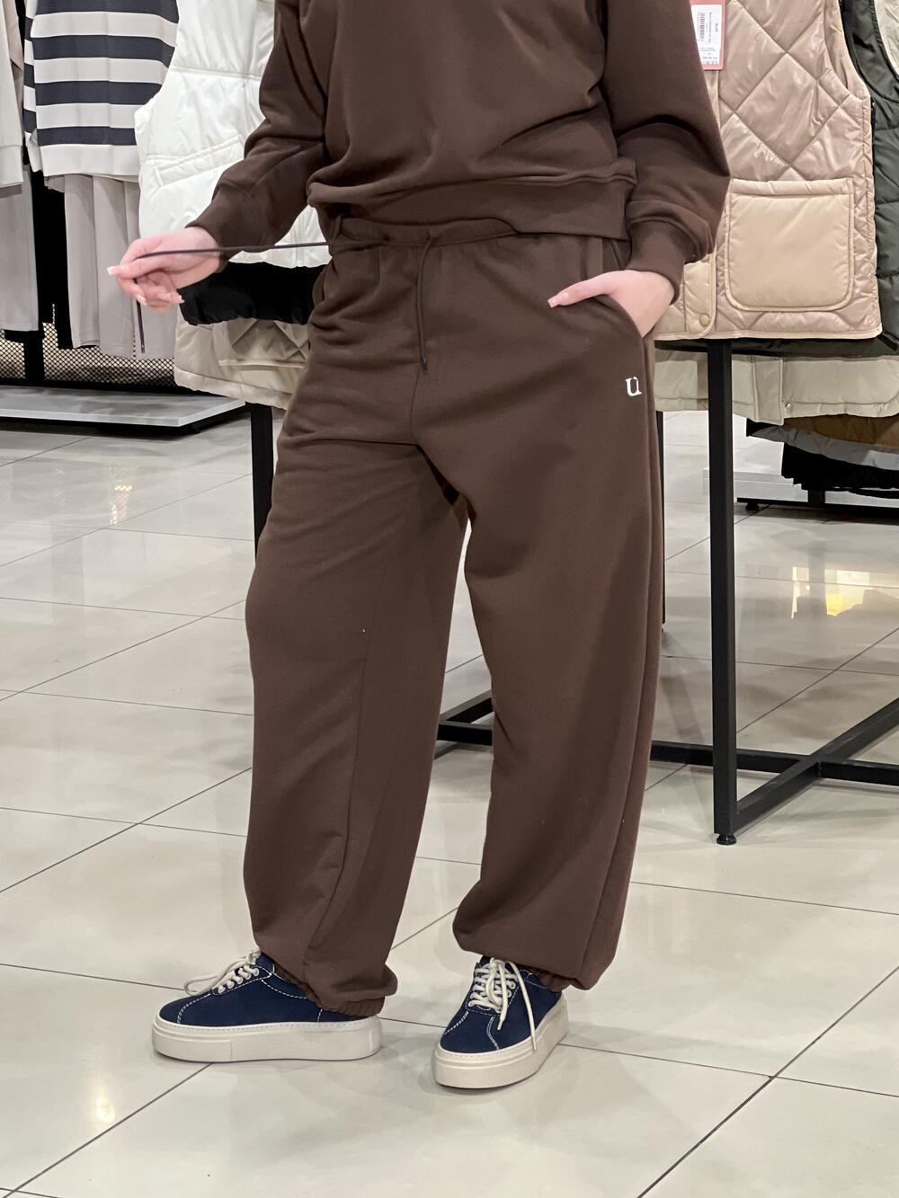 Брюки LR LC068j спортивні джогери шоколад, L