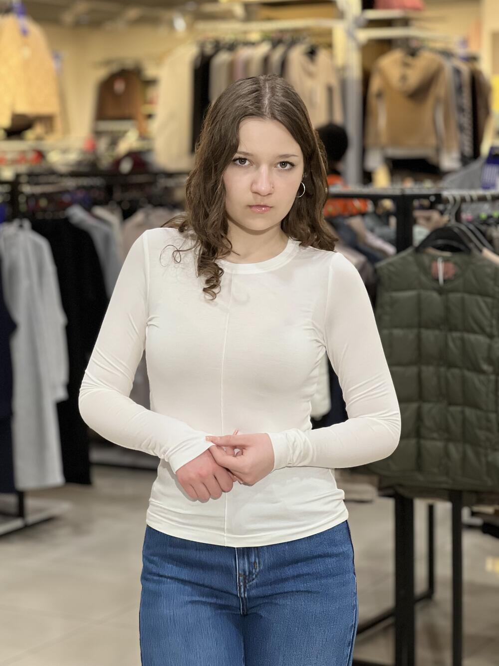 Лонгслів LR LC075l декоративний защип віскоза молочний, XS