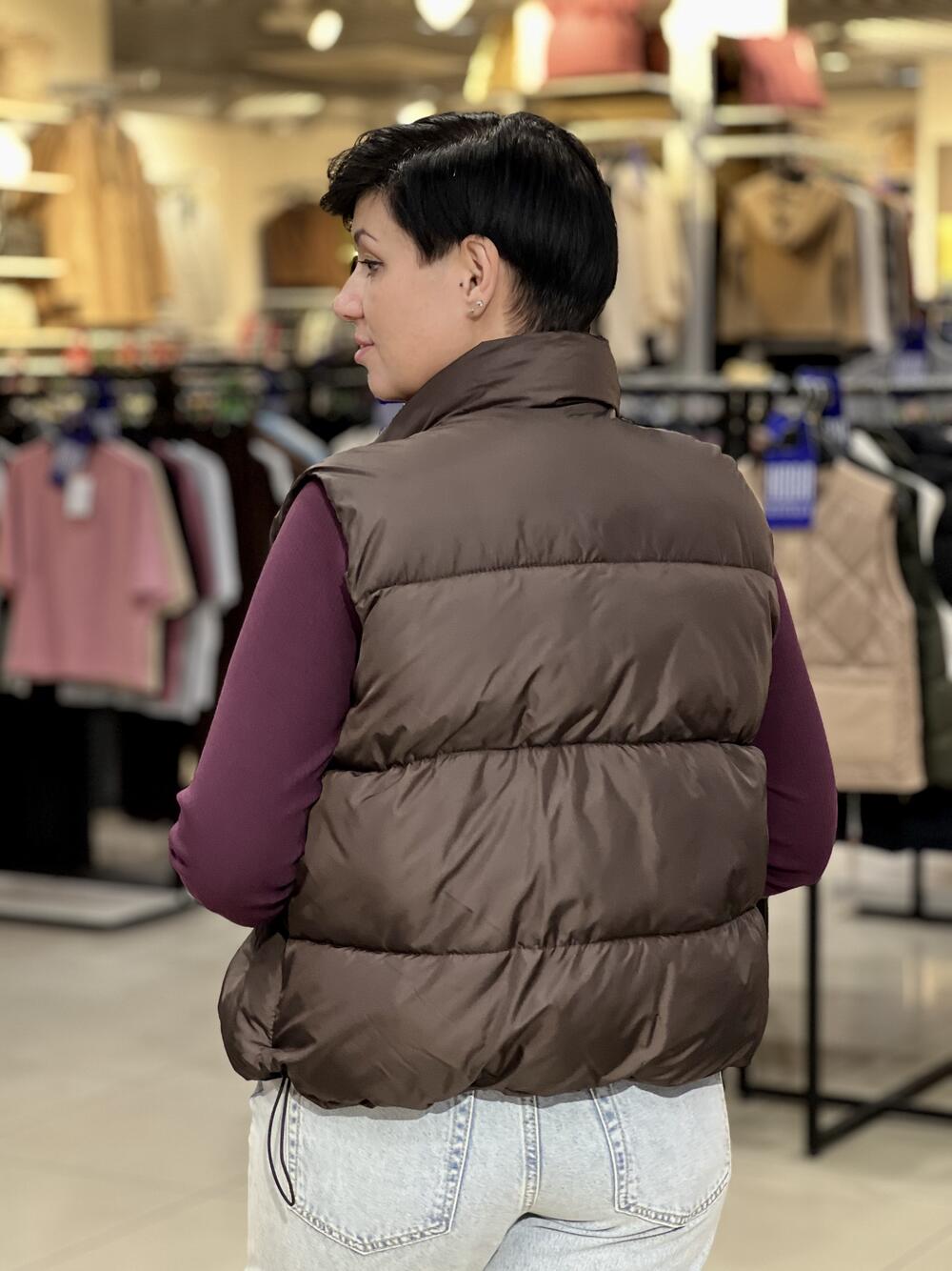 Жилет LR 050100 стьобаний короткий без капюшону т.шоколад, M